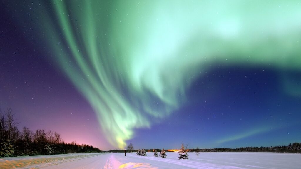 Aurora Borealis 1181004 1920 1 1024x575
